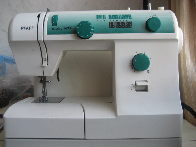 Швейная машинка pfaff hobby. Pfaff Hobby 4260. Швейная машина Pfaff Hobby 4260. Швейная машина Pfaff Hobby 1040. Швейная машина Pfaff Hobby 4250.